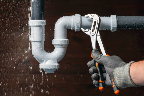 Professional Leak Detection technician working in Clover, VA